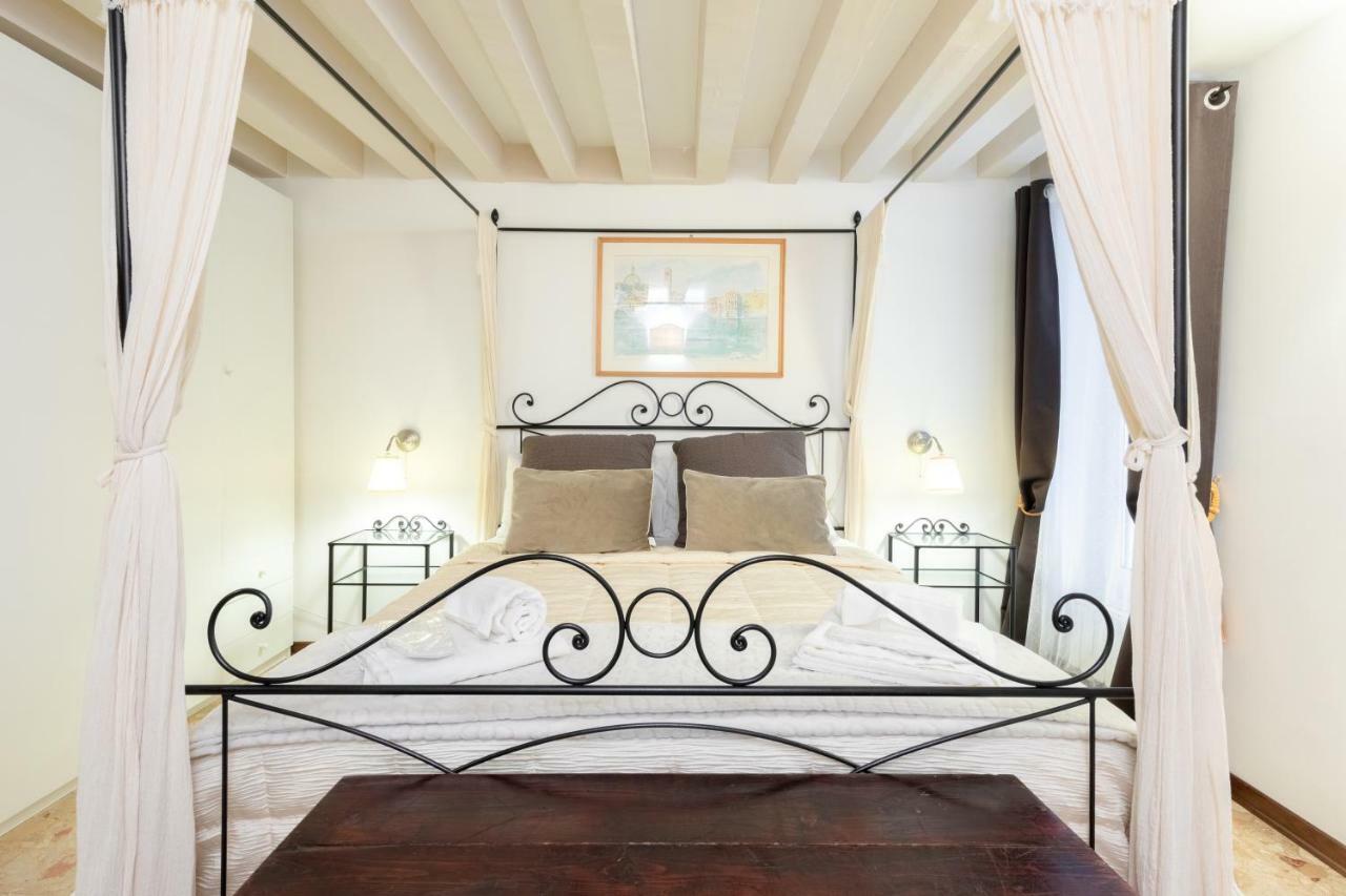 Ca' Del Carro Family Apartment Venice Exterior photo