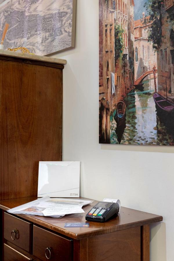 Ca' Del Carro Family Apartment Venice Exterior photo