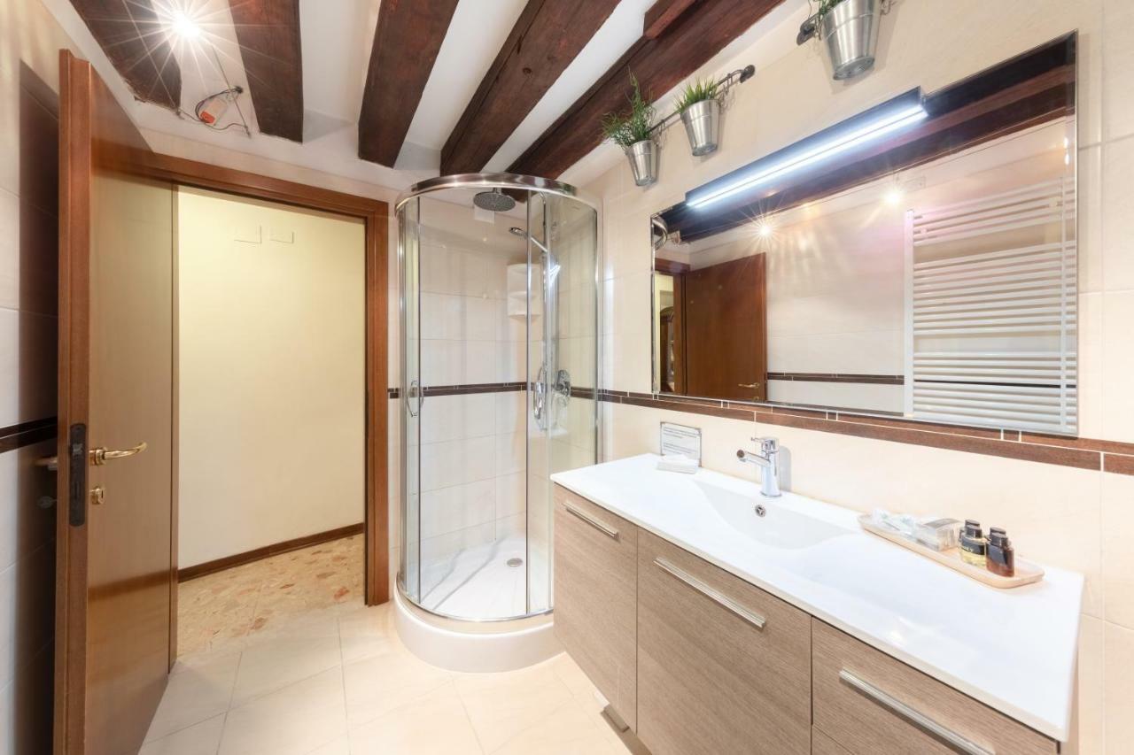 Ca' Del Carro Family Apartment Venice Exterior photo